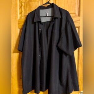 Van Heusen Charcoal Button-Up Shirt